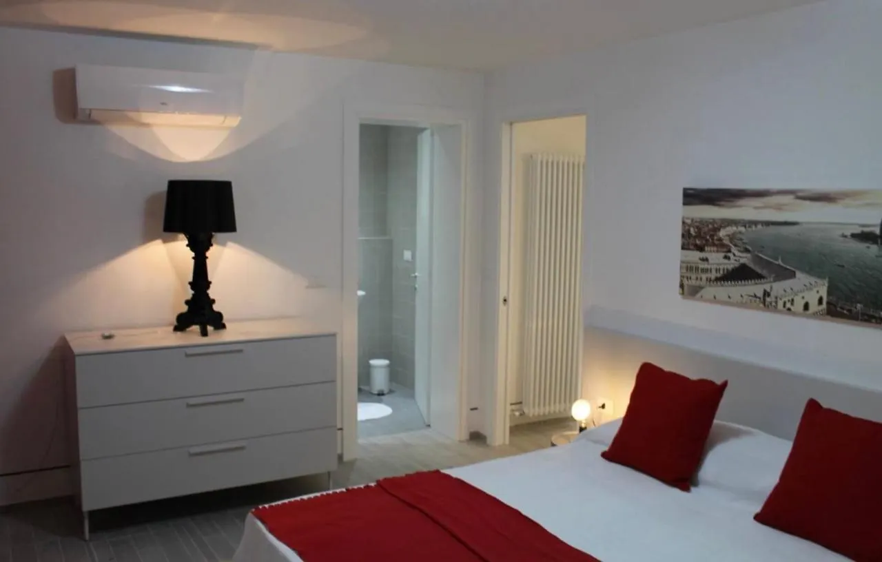 Monnalisa Venice Apartment